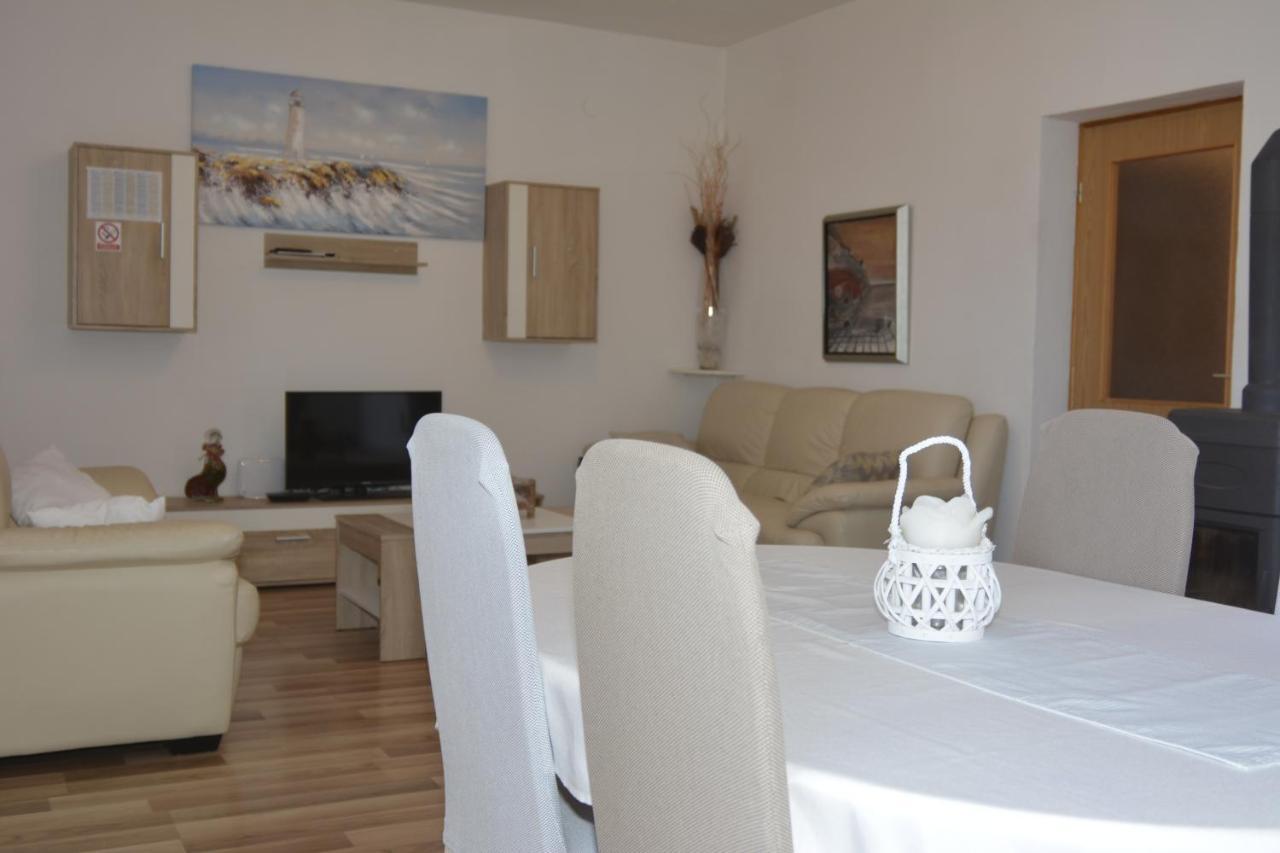 Apartment Lana Senj  Ngoại thất bức ảnh