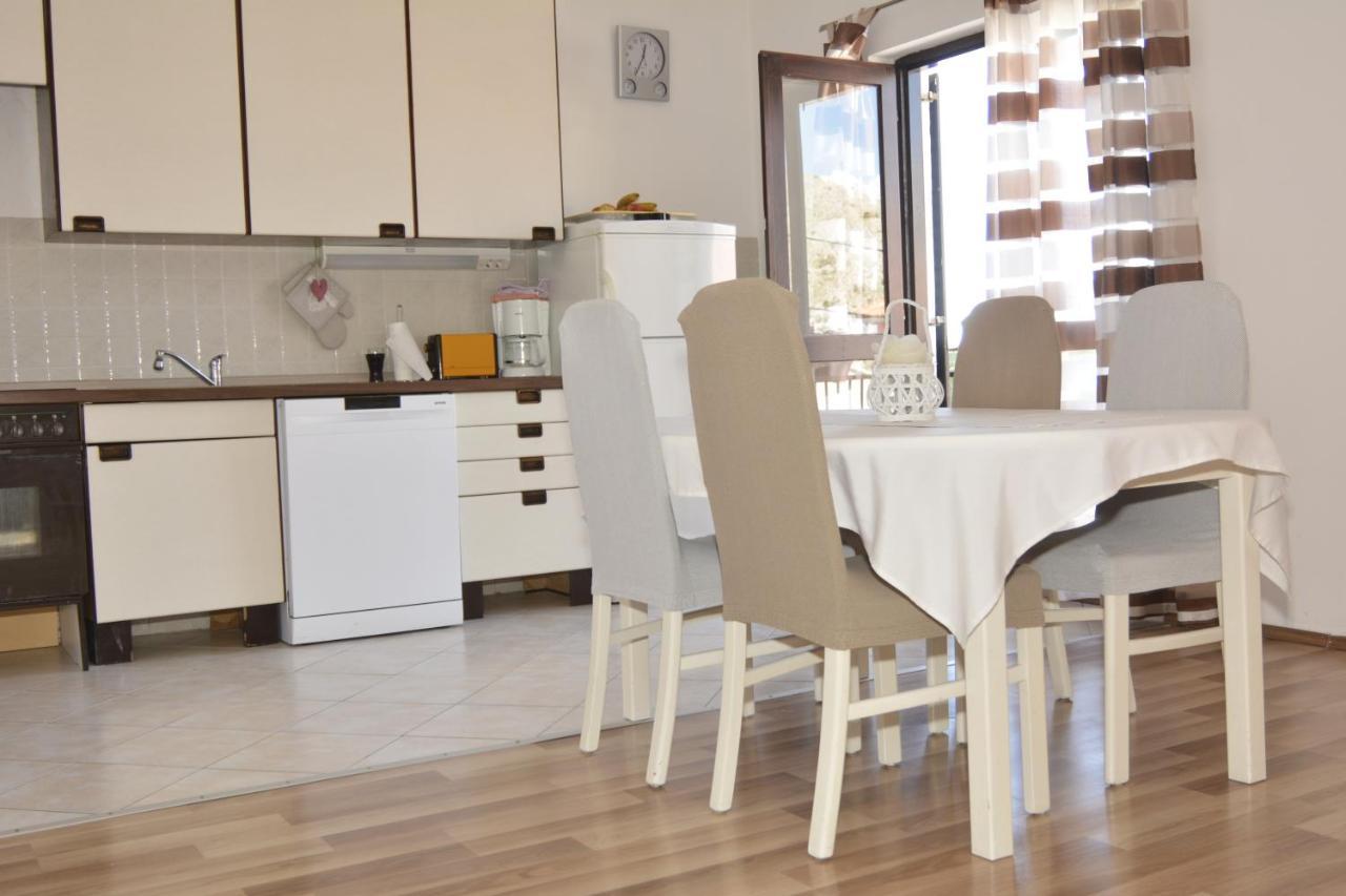 Apartment Lana Senj  Ngoại thất bức ảnh